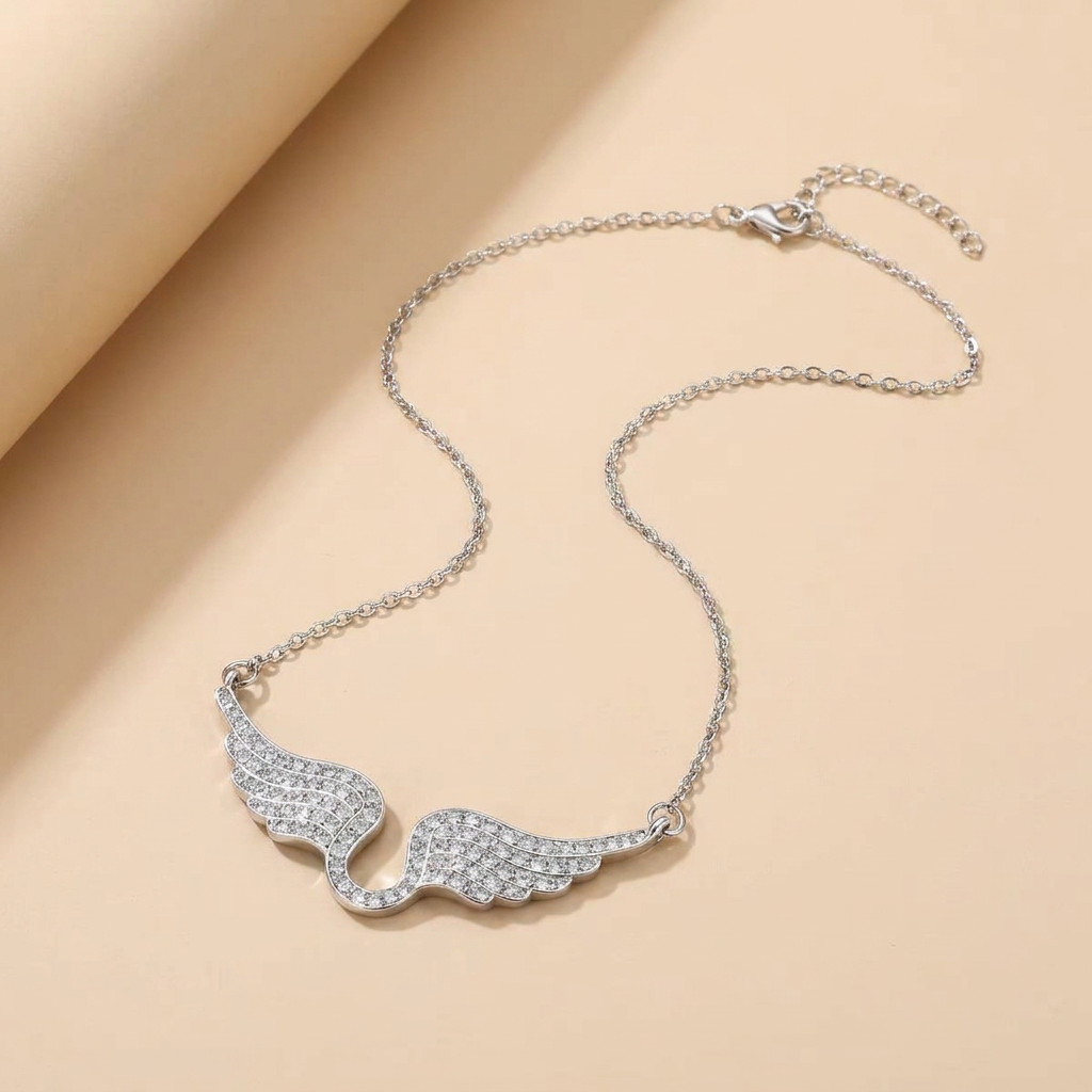 Lucky angel necklace
